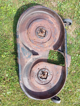 Kosiště sečení MTD 102 cm - 17