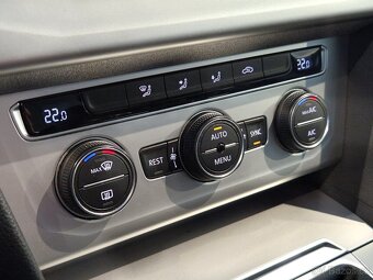 Volkswagen Passat B8 Variant 2.0TDI 110kW Comfortline - 17