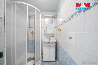 Prodej bytu 3+1, 70 m², Broumov, ul. Sídliště Křinické - 17