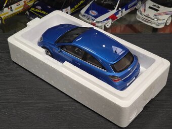 Opel Astra H OPC 2006 1:18 OttoMobile - 17