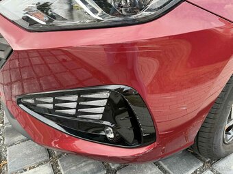 Hyundai i30 1.5i 2023 | Automat | 13 319 km | Záruka do 2028 - 17