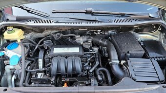 VOLSWAGEN CADDY 1,6 MPi 75 kW Maxi - 17