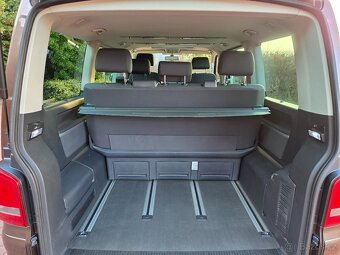 Multivan T5 2.0TDI 103kW Team 4x4,nav,šíbr,serviska,Dynaudio - 17