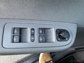Seat Alhambra, 7 míst, nafta, 6-manual, 1.9, 85 kW - 17