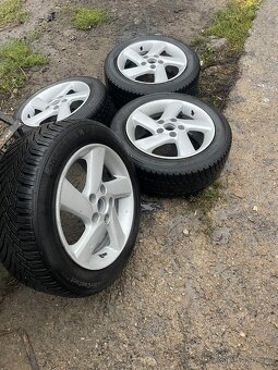 Mazda 5 - 2.0D 105kW, 7Míst - 17