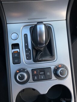 Volkswagen Touareg 3.0TDI V6 4MOTION R-Line 2016 - 17