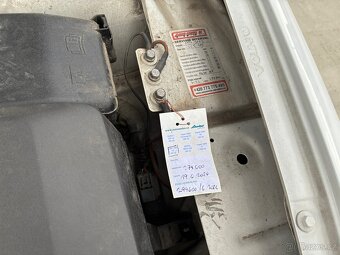 Volvo XC90 D5 136 kW | 2010, 4x4, AUT, 7míst | XENONY, TAŽNÉ - 17