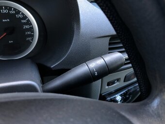 RENAULT THALIA 1.2 - 17