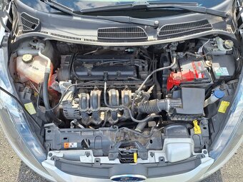 Ford Fiesta 1242 cm,  60 kw, 2012 benzím - 17