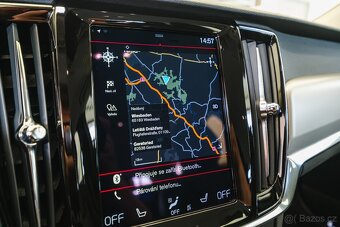 Volvo V90 2021 B4 145kW aut. Momentum Pro, Cz,DPH,Servis - 17