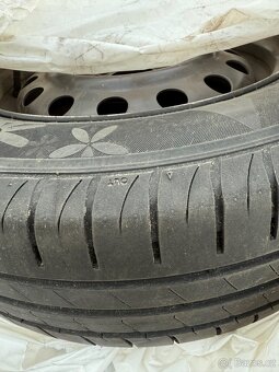 Hyundai i30 1,6i 88kW Trikolor - 17