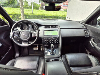 Jaguar E-Pace 2,0Ti P250 184Kw R-Dynamic Led 499.999Kč - 17
