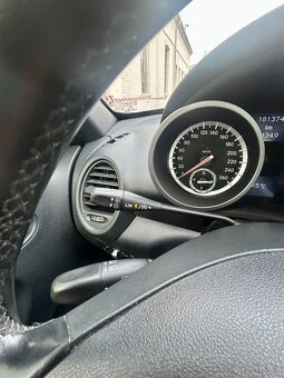 MERCEDES SLK 200K 135KW MANUÁL KŮŽE-Bi XENON-VYHŘEV-2010 - 17