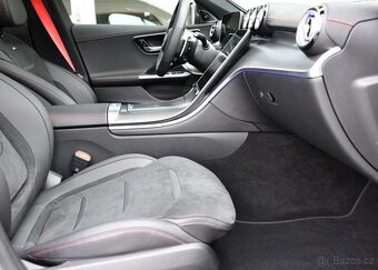 Mercedes-Benz Třídy C 43 AMG 4M PANO ZÁRUKA HUD 1.M - 17