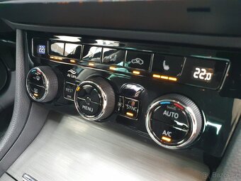 Škoda Superb 3 Combi Style 2.0TDI 140kW DSG Matrix Virtual - 17