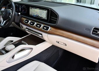 Mercedes-Benz GLS 580 V8 AMG 4M MASAŽ 7MÍST PANO - 17