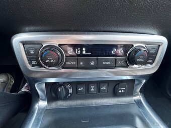 Mercedes Benz X 250d 4matic DPH top stav tažné 3,5t - 17