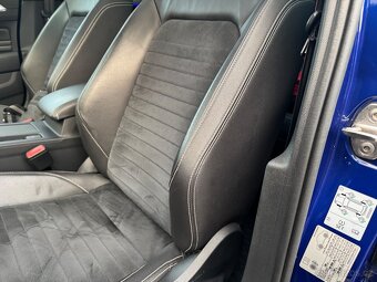 VW Passat R-Line - 17
