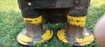 Sekačka JIKOV BDR 700 podvozek Robus - 17