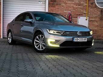 Volkswagen Passat 1.4 GTE Hybrid - 17