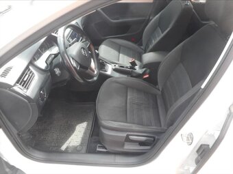 Škoda Octavia,1,6 TDi - 17
