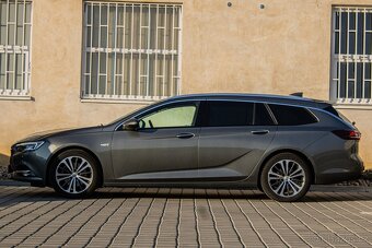 Opel Insignia 1.5 Turbo 165k AT6 - 17