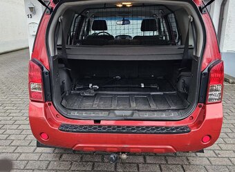 Nissan Pathfinder 2.5 dCi SE 140kw - 17