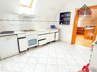 Víceúčelový areál, RD, kanceláře, bazén, vedlejší stavby, pa - 17