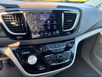 Chrysler Pacifica 3,6 RU Čocka Adapttemp 2020 - 17