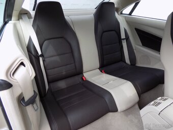 Mercedes-Benz Třídy E 220d Coupé/Full-Led/NAVI/ - 17