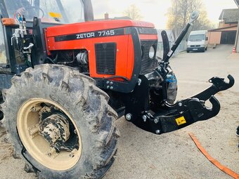 přední tříbodový závěs pro traktory Zetor - 17