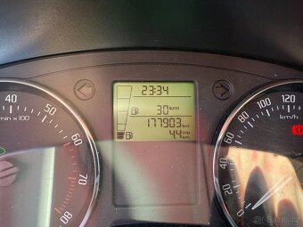 Prodám ŠKODA FABIA SPORTLINE 1.2TSI 77KW - 17
