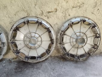 Originál Poklice Volkswagen Passat r 15 - 17