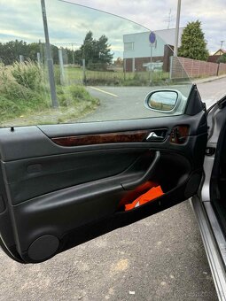 Mercedes-Benz CLK 320 w208 - 17