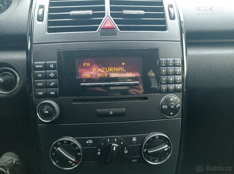 Mercedes-Benz A150 1.5i REZERVACE - 17