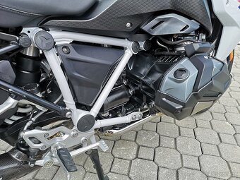 BMW R1250RS, r.v.08/2023, plná výbava, najeto pouze 5.341 km - 17