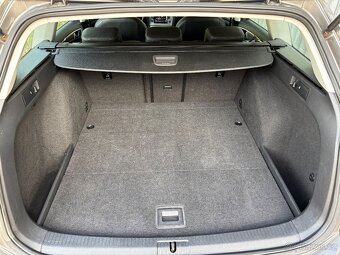 Volkswagen Golf,  2.0 TDi 110 kW XENON NOVÉ ROZVODY  - 17