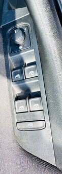 Škoda Kamiq 1,0 TSI DSG 81 KW 2022,43 000 km,LED,AUTOKLIMA - 17