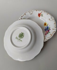 Jedinečná sbírka kvalitního porcelánu od manufaktury Weimar - 17