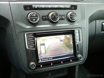 VW CADDY MAXI 1.4 TSI 92KW DSG NAVIGA KAMERA APP 1Maj SERVIS - 17