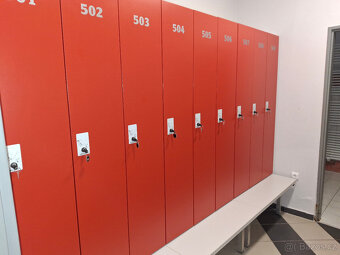 Šatní skříňky Frajt, skříňky do posilovny, bazénu, apod. - 17