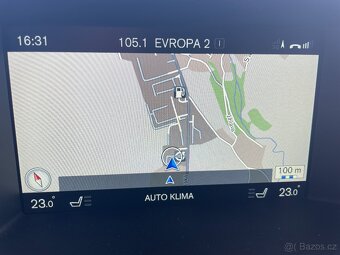 Volvo XC60 D4 AWD MOMENTUM Aut. - 17