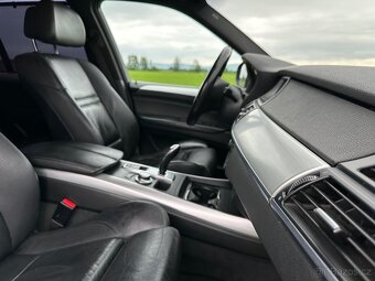BMW X5 e70 3.0d xDrive (M57), M-paket, tažné, 7 míst - 17