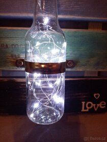 Dřevěná svítící dekorace na stěnu - 17