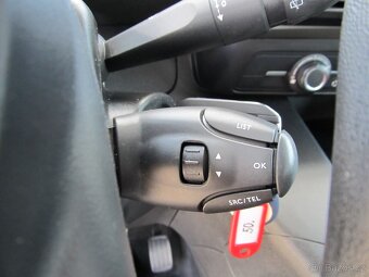 Peugeot Rifter 1.5 BlueHDi 5 míst ČR 1.maj - 17