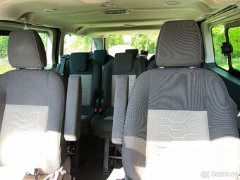 Ford Tourneo Custom 8 míst - 17