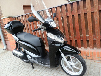 Honda SH 300i (2011) - 17