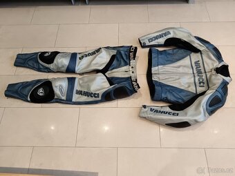 Vanucci Blau Titan-Pánská kožená moto kombinéza, dvoudílná - 17