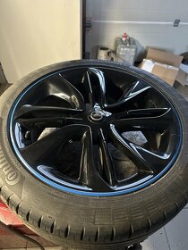 Opel Adam originál kompletní kola 215/45 R17 - 17