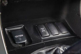 Toyota Land Cruiser 3.0 D-4D - 17